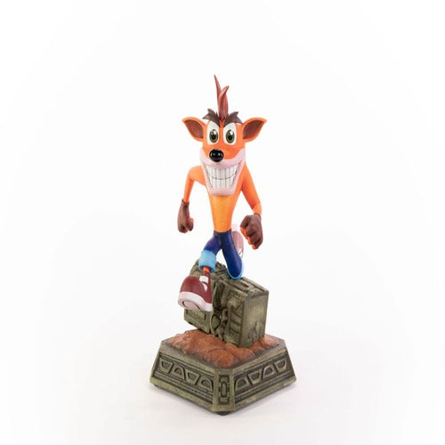 Crash Bandicoot statuette Crash Bandicoot Classic 32 cm