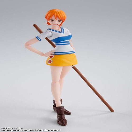 One Piece figurine S.H. Figuarts Nami Romance Dawn 14 cm