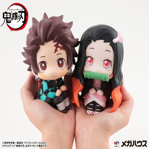 Demon Slayer Kimetsu no Yaiba statuette PVC Look Up Tanjiro Kamado 11 cm