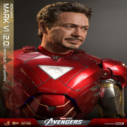 Les Avengers figurine Movie Masterpiece Diecast 1/6 Iron Man Mark VI (2.0) with Suit-Up Gantry 32 cm