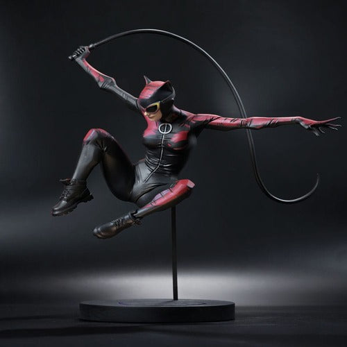 DC Designer Series statuette 1/6 Catwoman by Jock 33 cm