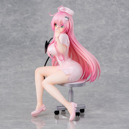 To Love-Ru Darkness statuette PVC Lara Satalin Deviluke Nurse Cos 26 cm