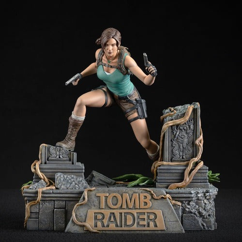 Tomb Raider statuette PVC Lara Croft 24 cm