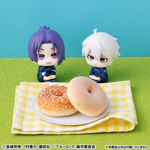 Blue Lock Look Up PVC Statue Reo Mikage Japanese National Player Match Ver. 11 cm (with gift)