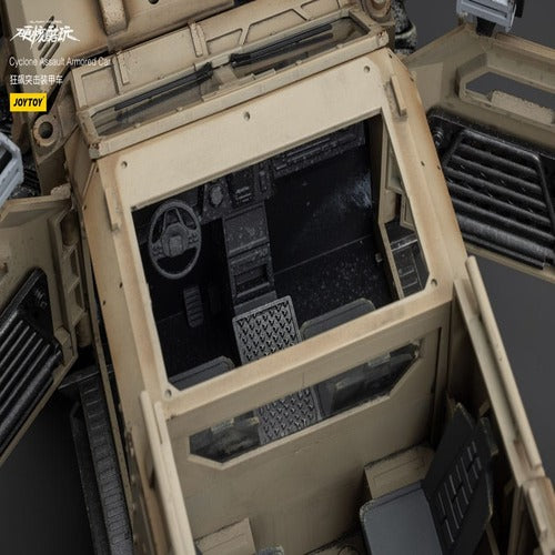 Hardcore Coldplay véhicule 1/18 Cyclone Assauit Armored Car