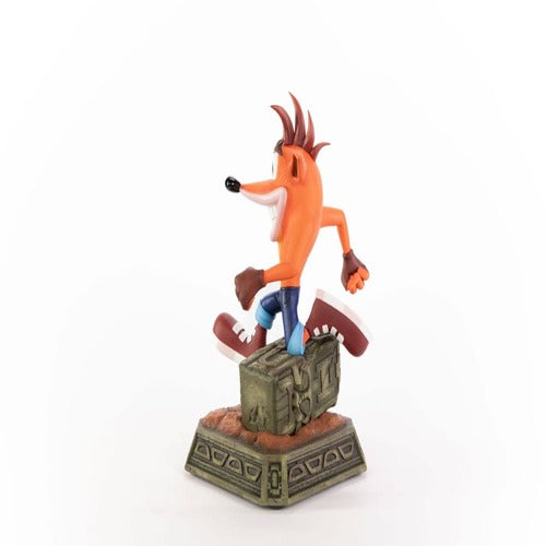 Crash Bandicoot statuette Crash Bandicoot Classic 32 cm