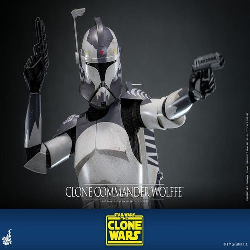 Star Wars: The Clone Wars figurine 1/6 Clone Commander Wolffe 30 cm