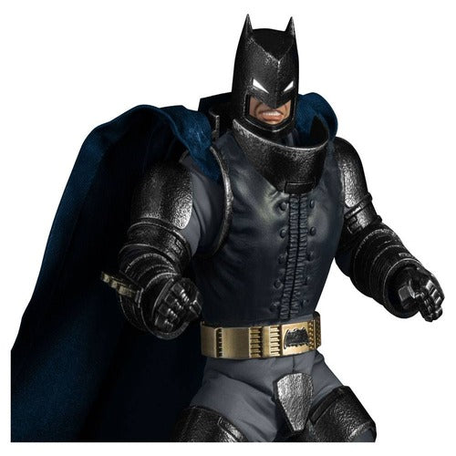 Batman The Dark Knight Returns figurine Dynamic Action Heroes 1/9 Armored Batman 21 cm