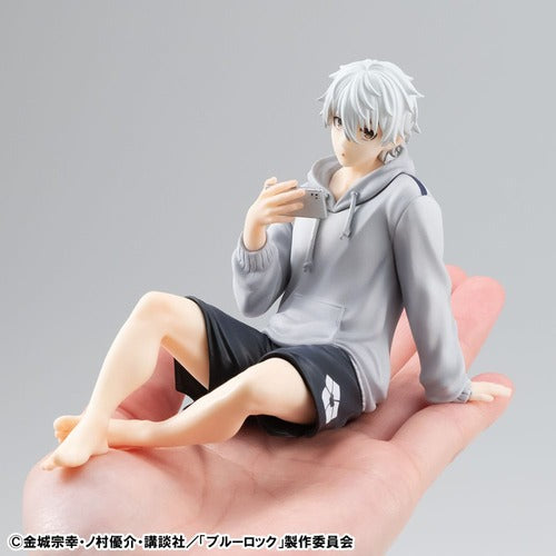 Blue Lock G.E.M. Series statuette PVC Seishiro Nagi Repaint Ver. Palm Size 9 cm