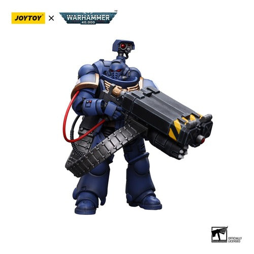 Warhammer 40k figurine 1/18 Ultramarines Desolation Marine with Castellan Launcher (Superkrak) 12 cm