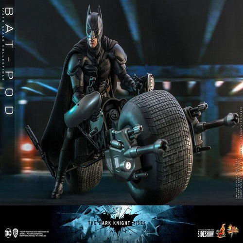 Batman The Dark Knight Rises Véhicule Movie Masterpiece 1/6 Bat-Pod 59 cm
