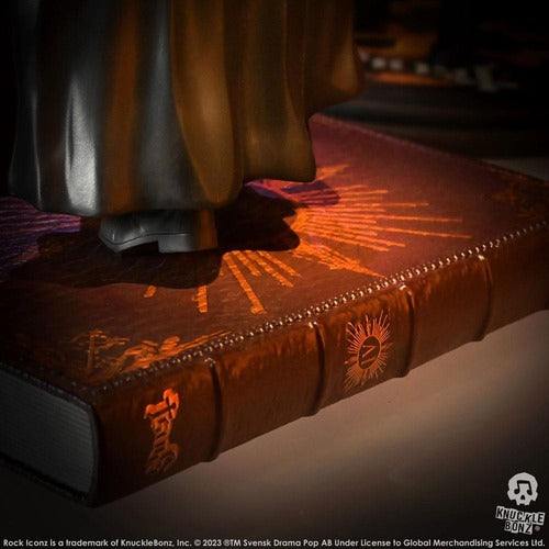 Ghost statuette Rock Iconz 1/9 Papa Emeritus IV (Black Robes) 22 cm