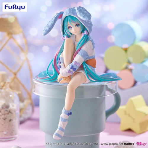 Hatsune Miku statuette PVC Noodle Stopper Hatsune Miku Rabbit Ear Hood Pajama Blue Color Ver. 14 cm