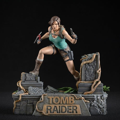Tomb Raider statuette PVC Lara Croft 24 cm