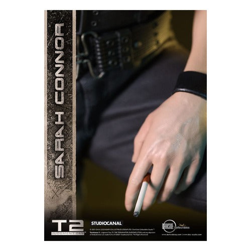 Terminator 2: Judgement Day 30th Anniversary statuette Sarah Connor 1/3 Exclusive 71 cm