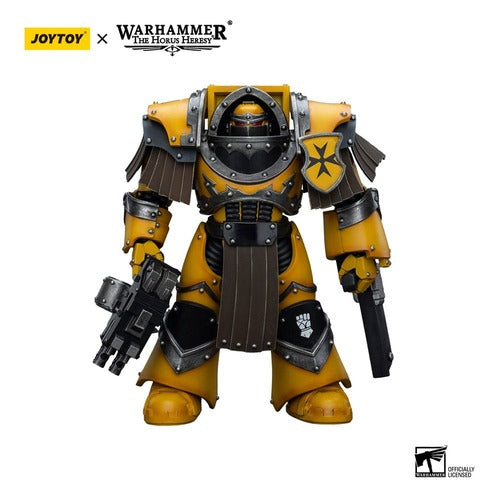 Warhammer The Horus Heresy figurine 1/18 Imperial Fists Legion Cataphractii Terminator Squad Legion Cataphractii with Chainfist 12 cm