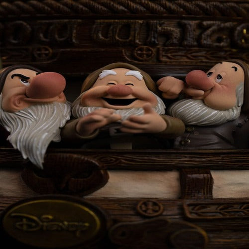 Blanche-Neige et les Sept Nains statuette 1/10 Art Scale Snow White and Dopey Deluxe Edition 21 cm