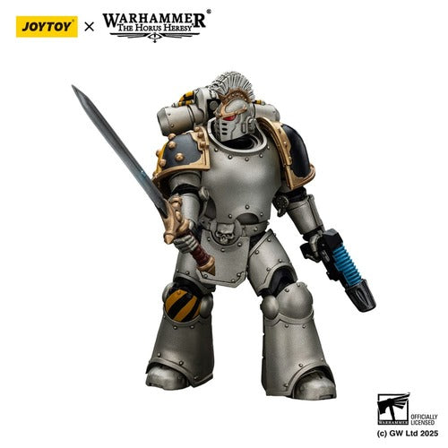 Warhammer The Horus Heresy figurine 1/18 lron Warriors Command Squad Chosen with Legion Standard 12 cm