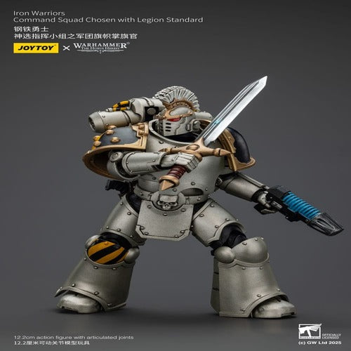 Warhammer The Horus Heresy figurine 1/18 lron Warriors Command Squad Chosen with Legion Standard 12 cm