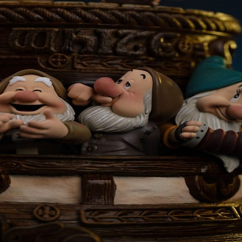 Blanche-Neige et les Sept Nains statuette 1/10 Art Scale Snow White and Dopey Deluxe Edition 21 cm