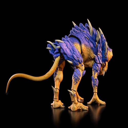 Cosmic Legions: OxKrewe Book One Thraxxon figurine Lowland Scapeback (Deluxe Creature)