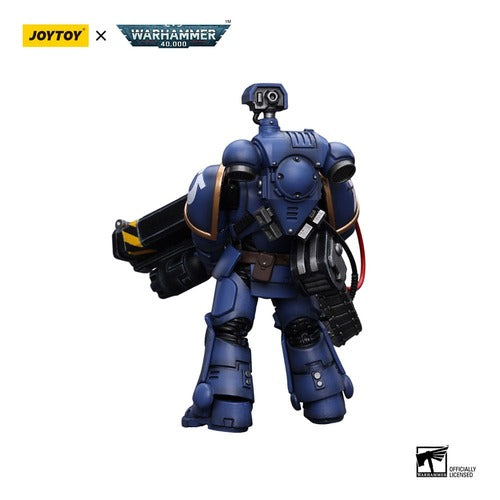Warhammer 40k figurine 1/18 Ultramarines Desolation Marine with Castellan Launcher (Superkrak) 12 cm