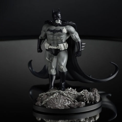DC Direct Statue 1/10 Batman by Bjorn Barends (Black White) 18 cm