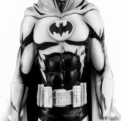 Batman PX statuette PVC 1/8 SDCC 2024 Batman Black & White Version 27 cm
