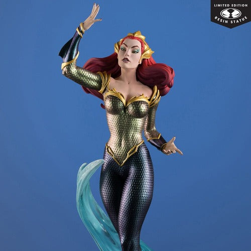 DC Direct Cover Girls statuette 1/8 Mera by J. Scott Campbell 26 cm
