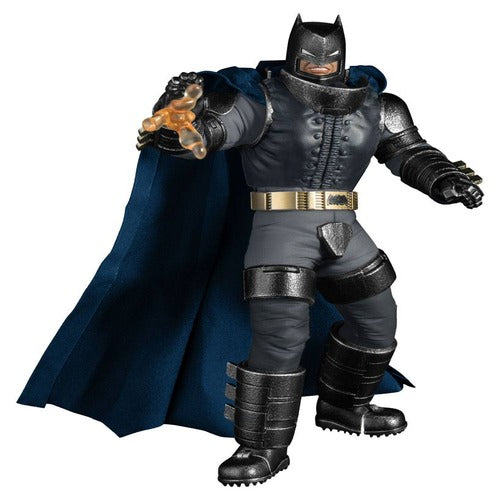 Batman The Dark Knight Returns figurine Dynamic Action Heroes 1/9 Armored Batman 21 cm