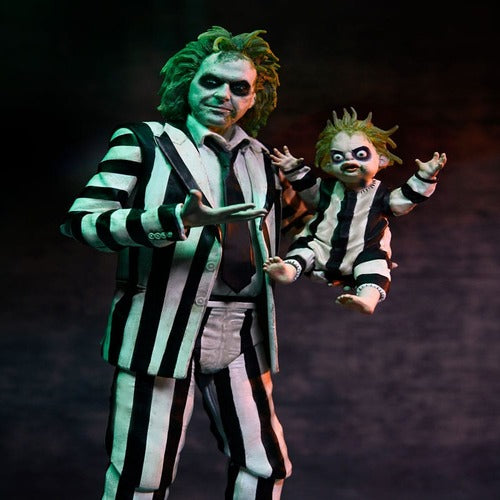 Beetlejuice Beetlejuice figurine 7 Scale Ultimate Striped Suit Beetlejuice 18 cm