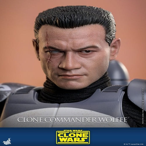 Star Wars: The Clone Wars figurine 1/6 Clone Commander Wolffe 30 cm
