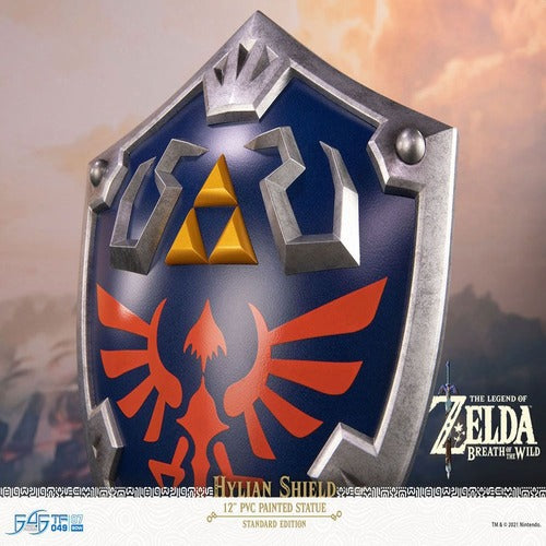 The Legend of Zelda Breath of the Wild statuette PVC Hylian Shield Standard Edition 29 cm