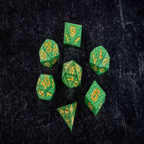 Dragon Storm Sharp Edge Silicone Würfel Set Green Dragon Scales (7)