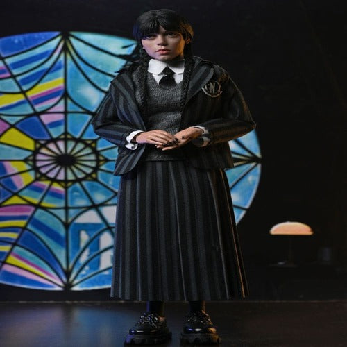 Wednesday Pack de 2 figurines Wednesday Addams (Nevermore Uniform) and Enid 20 cm