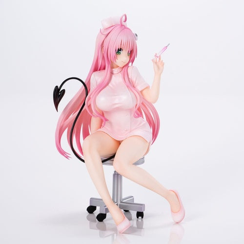 To Love-Ru Darkness statuette PVC Lara Satalin Deviluke Nurse Cos 26 cm