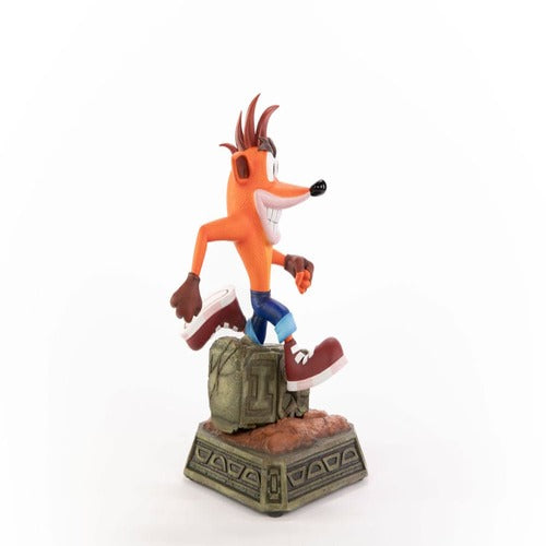 Crash Bandicoot statuette Crash Bandicoot Classic 32 cm