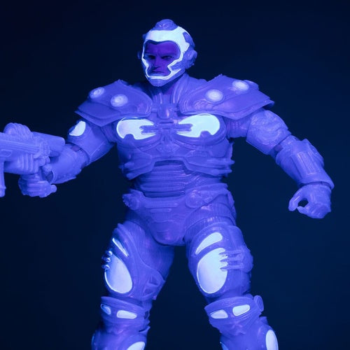 Batman & Robin DC Multiverse Actionfigur Mr. Freeze (Black Light Edition) (Gold Label) 18 cm