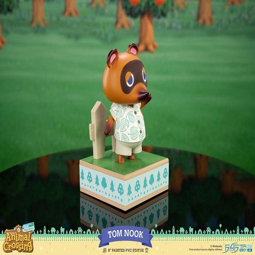 Animal Crossing: New Horizons statuette PVC Tom Nook 22 cm