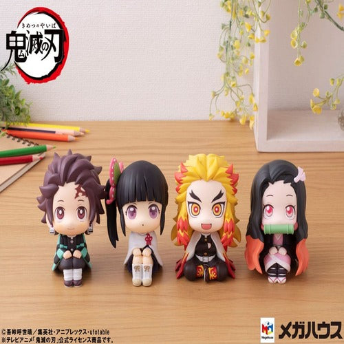 Demon Slayer Kimetsu no Yaiba statuette PVC Look Up Tanjiro Kamado 11 cm