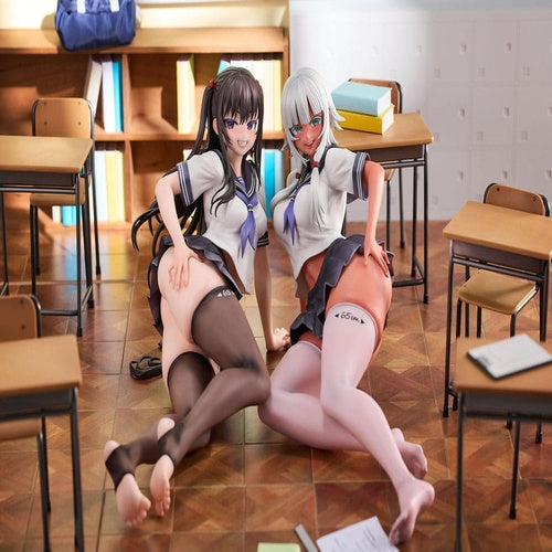 World Where the Thickness of a Girl's Thighs is Equal to Her Social Status statuettes 1/5 Raura Aiza & Iroha Shishikura 14 cm