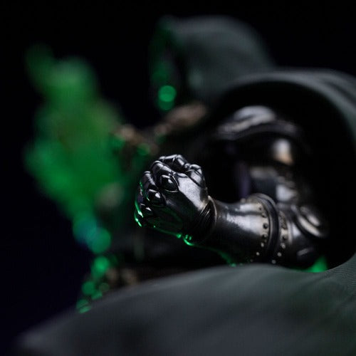 The Infinity Gauntlet Marvel Legends Diorama statuette 1/10  Art Scale Infinity Doctor Doom Deluxe Edition 42 cm