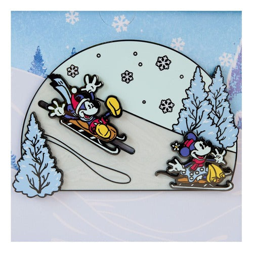 Disney by Loungefly 3" pin's émaillés Mickey and friends Winter Wonderland Limited Edition 8 cm