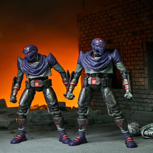 Teenage Mutant Ninja Turtles: The Last Ronin figurine Ultimate Foot Bot 18 cm