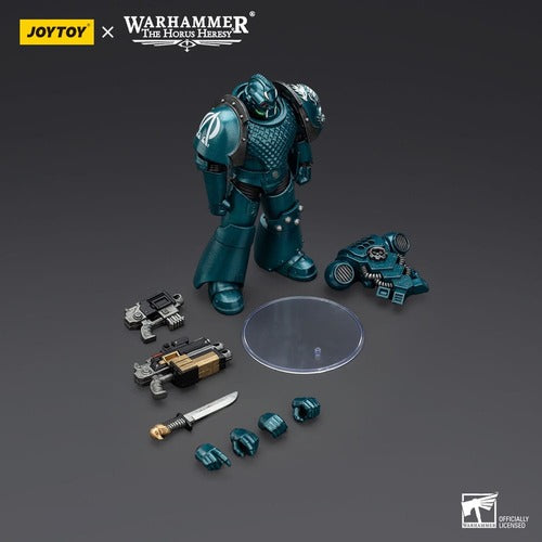 Warhammer The Horus Heresy figurine Alpha Legion Head hunter With Banestrike Combi-Bolter And Power Dagger 20 cm