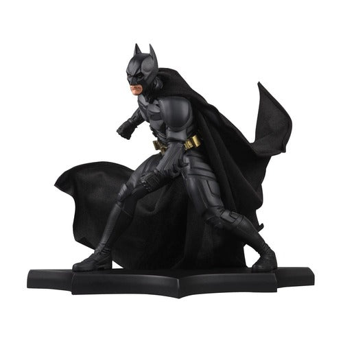 DC Direct statuette  DC Movie Statues Batman (The Dark Knight) 24 cm