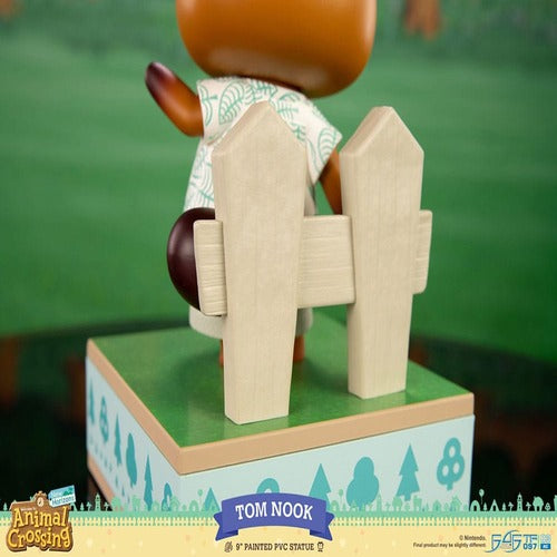 Animal Crossing: New Horizons statuette PVC Tom Nook 22 cm