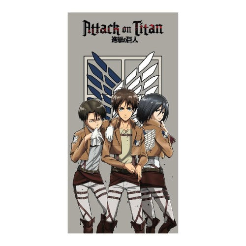 Attack on Titan serviette de bain Group 70 x 140 cm