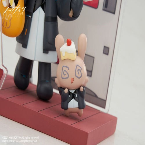 Arknights statuette PVC Mini Series Will You be Having the Dessert? Doctor 10 cm