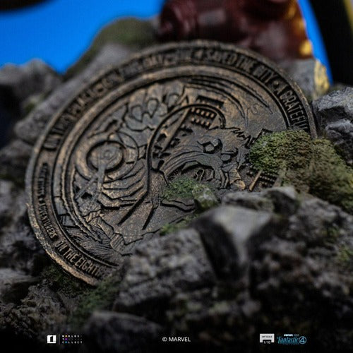 Fantastic Four statuette 1/10 Art Scale Invisible Woman and Franklin 28 cm